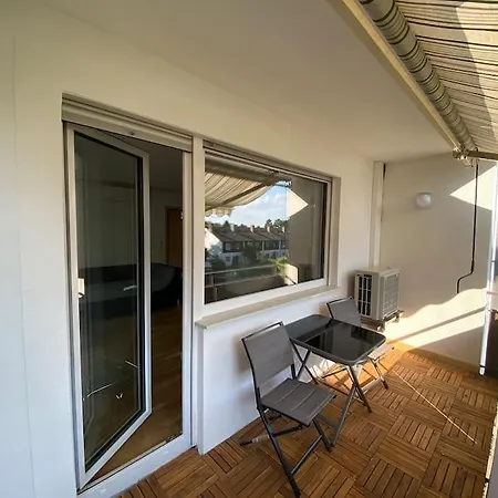 Luxury With Air Conditioning & Jaccuzzi Near Frankfurt Wiesbaden Apartmán Hofheim am Taunus