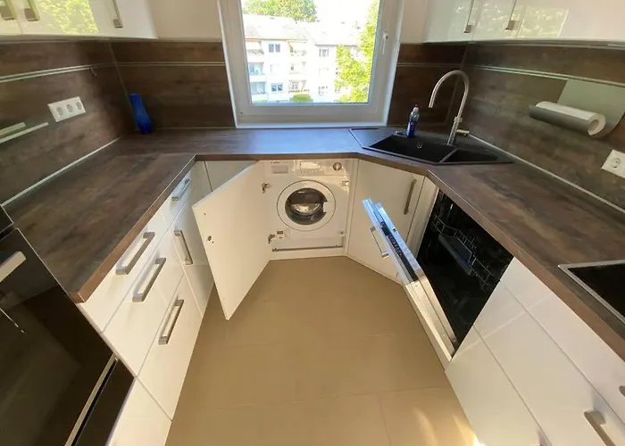 Apartament Luxury With Air Conditioning & Jaccuzzi Near Frankfurt Wiesbaden