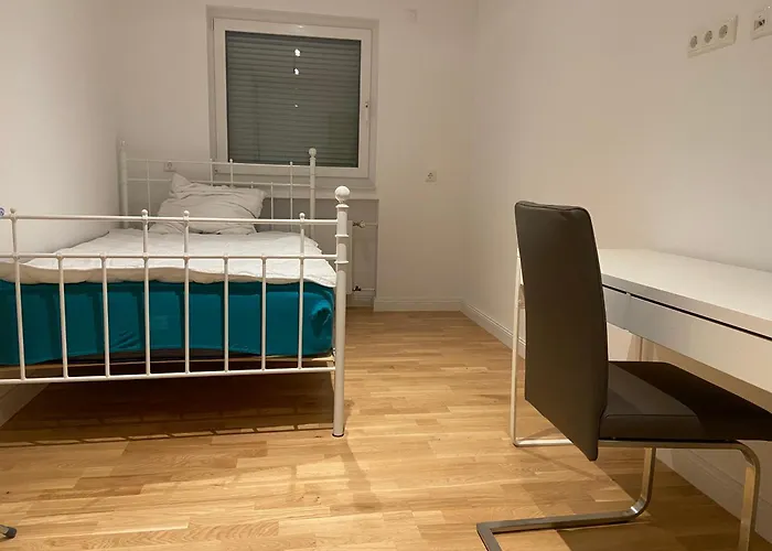 Luxury With Air Conditioning & Jaccuzzi Near Frankfurt Wiesbaden Apartament Hofheim am Taunus